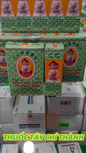 Dầu Phật Linh Trường Sơn. Hổ trợ khi say xe nhức đầu đau bụng. Hương thơm giúp thư giãn. chai lớn 5ml chai nhỏ 1.5ml
