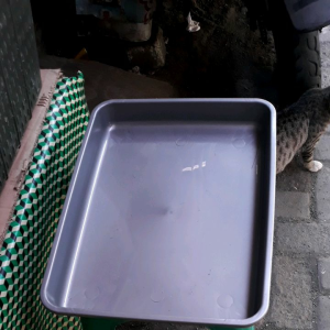 NAMPAN PLASTIK PERSEGI PANJANG UK BESAR MEREK TANTOS  ABU-2