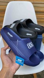 SANDAL SLIDE PRIA SKECHERS NAVY WHITE COMFORT LOGO ULTRA SENDAL SLIP ON SELOP COWOK SKECHERS