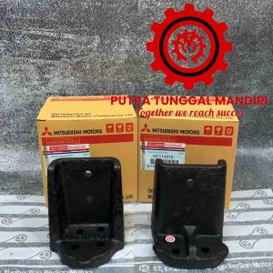 Hanger Helper Belakang Kanan/Hanger Per Extra Kanan Mitsubishi Canter PS125 Turbo-PS135 (1pcs) MC114416