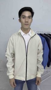 Áo Khoác  Nam Cao Cấp in tay- Dù cán dày mịn - Có túi trong- Túi ngoài có khoá kéo tiện lợi IT01