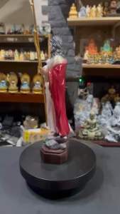 Tượng Chúa Ôm cừu. vẽ chi tiết sắc nét  bằng bột đá . cao 21 cm