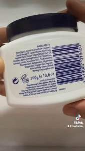 Combo 2 hộp kem nẻ Vitamin E Úc giúp dưỡng ẩm chống khô nứt nẻ da hiệu quả và làm trắng da nhờ có Vitamin E mùi hương dịu nhẹ quyến rũ của hoa Mimosa khiến chàng say mê