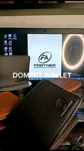 Dompet Kulit Pria Premium: Memilih & Menggunakan Dompet Lipat 3