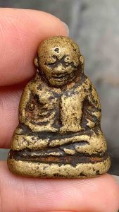 หลวงพ่อเงิน วัดบางคลาน พระเครื่อง เก่า ส่งตามรูป