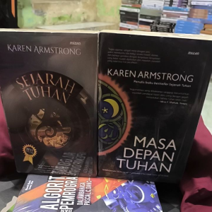 paket 2 buku KAREN ARMSTRONG Sejarah TUHAN dan masa depan TUHAN
