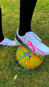 sepatu bola terbaru top banget full ijo