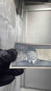 Uang Kertas 50 Rupiah 1960 Seri Soekarno Koleksi Kuno