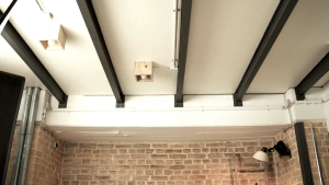 SHURE MOTIV MV7X VERSION Podcast Microphone [MV7-XLR]