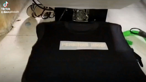 Kaos Persinas Asad: Kaos Olahraga Nyaman & Desain Unik