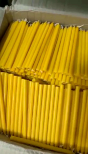 เทียนเหลืองไหว้พระ บรรจุ 1 กิโลกรัม เบอร์ 10 15 21