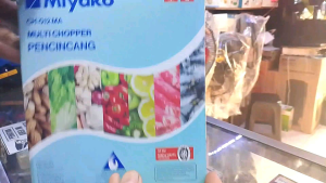 391olshop MIYAKO Multi Chopper 1.2 Liter CH-012 MA Mangkok Kaca Pisau Stainless 2 Speed