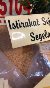 cutting sticker nama custom waterproof