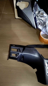 COVER BATOK DEPAN BELAKANG SUPRA X 125 NEW BATMAN BATOK TOTOK DEPAN PLUS REFLEKTOR SUPRA X 125 BATMAN 2007-2012 WARNA ABU-ABU