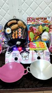 MAINAN ANAK PEREMPUAN DAN LAKI LAKI KOMPOR LED BISA NYALA KUROMI SATU SET MASAK MASAKAN COCOK BUAT KADO DAN RENTAL