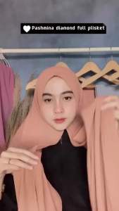 Kerudung Hijab Jilbab Pashmina Diamond Full Plisket Lidi Tanpa Garis Tengah