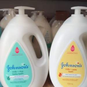 Sữa Tắm Johnsons Cho Bé Chứa Sữa Và Gạo 1000ml