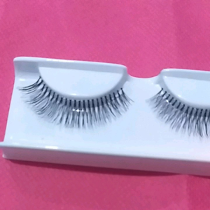 Lusinan Bulumata: Kualitas Tinggi dan Desain Klasik