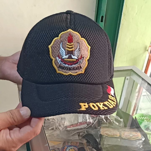 Topi Jala Pokdar & Kamtibmas: Desain & Pembuatan