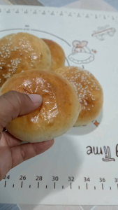 แป้งแฮมเบอร์เกอร์1ก้อน90กรัม1แพ็ก6ชิ้น