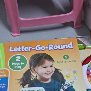 LEAPFROG LETTER-GO-ROUND 614300 ENGLISH VERSION