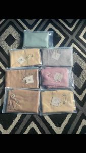 HIJAB SEGI EMPAT AZARAH PREMIUM MOTIF POLOS PREMIUM