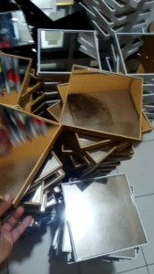 CERMIN HIAS TEMPEL AESTETIC 15×15