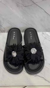 Desain Sendal Wanita Modern: Sandal Jelly Wanita Terbaru & Sendal Karet Flat HYS 505