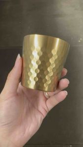 (1แพคได้6ใบ “ตกไม่แตกใช้ได้นาน” มีคลิปรีวิว) แก้ว แก้วน้ำ วัสดุสแตนเลส2ชั้น ลายเพชร สีทอง fofo sg15175g ความจุ175ML สินค้าพร้อมจัดส่ง (1456411236))