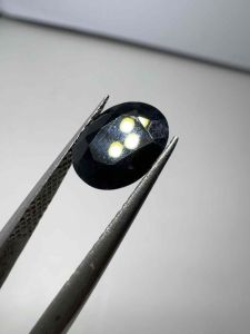 1700-ĐÁ SAPHIA XANH ĐEN SẪM ( THIÊN NHIÊN ) KHÔNG XỬ LÝ.