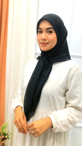 HIJAB SEGI EMPAT CEQUETTE PITA KECIL LOGO AZARA PARIS PREMIUM