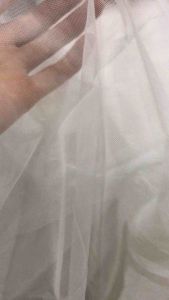 Vải voan lưới( loại 1)màu trắng co giãn 2 chiều mềm mịn đẹp (khổ 1m7)may đầm váyáo kiểu thời trang