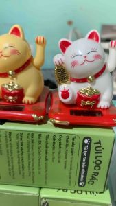 Mèo THẦN TÀI vẫy gọi may mắn tài lộc tới cho gia chủ