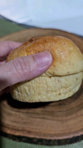 Keto Hamburger Bun ไร้แป้งน้ำตาล นน 100 กรัม by Sweetless House Keto