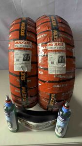 MAXXIS VICTRA S98 ST 110/80/14/140/70/14 TL TIRE WITH SEALANT AND TIRE VALVE