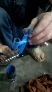 alat bantu bikin gelasan layangan korolokan gelasaaan sudah termasuk kaleng nya