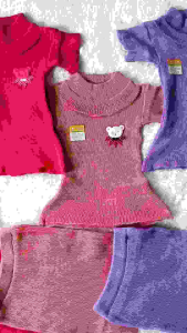 Setelan Rajut Anak Perempuan Usia 2-4 Tahun