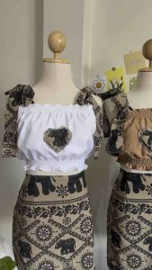 ชุดเซ็ตลายช้างกระโปรง กางเกง เสื้อเกาะอก สายเดี่ยวผูกไหล่ลายช้างไทย ช้างสยาม