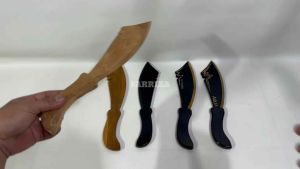 Belati Kayu Jati: Pilihan Tepat untuk Bela Diri & Olahraga