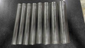 ตะแกรงไส้ท่อรูใน2มิล ยาว30cm.สำหรับรถมอไซค์