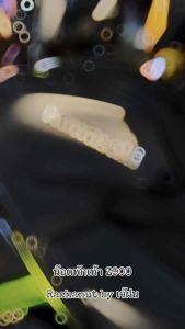 Z900 น๊อตยึดพักเท้า จี้ลายแบน (8x25 มีบ่า ) ชุด 8 ตัว สแตนเลสแท้