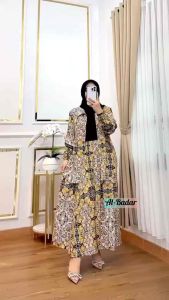 Setelan Rok Ayon & Rayon Kotak: Bahan & Desain