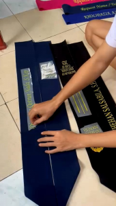 Selempang Wisuda Skripsi/Selempang Wisuda Leher/Selempang Wisuda Kalung SABLON