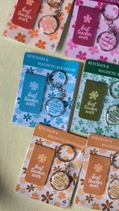 Best Teacher Ever Glass Keychain with Magnetic Bookmark – Cute Teacher’s Day Gift Set