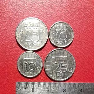 Koin Nederland Koleksi kuno 4 Keping Campur Queen Juliana & Beatrix BEKAS