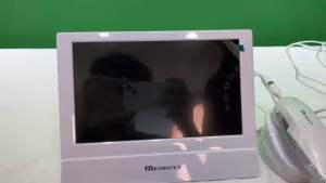 Professional Wired Scalp & Skin Analyzer 200X 10MP | Alat Pemeriksa Kulit & Kepala Profesional | 专业高清头皮肌肤毛囊检测仪