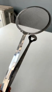 ASDP31 Jepitan Gorengan Dengan Tirisan Minyak - Sendok Gorengan dan Tirisan Minyak