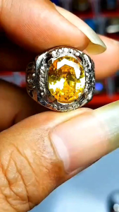 Cincin bermata golden Citrine cutting kuning gold menyala
