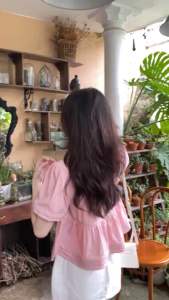 Áo babydoll croptop chất Gió Hàn - Thiết kế thắt dây nơ cổ chữ U tay phồng phối cúc dọc