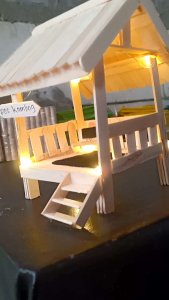 Miniatur Pos Ronda Dari Stik Es Krim Kerajinan Tangan